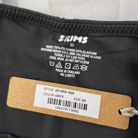 SKIMS Fits Everybody Slip Maxi Long Bodycon Dress Black - Picture 4 of 4